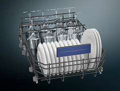 Встраиваемая посудомоечная машина Siemens SR65HX60MR